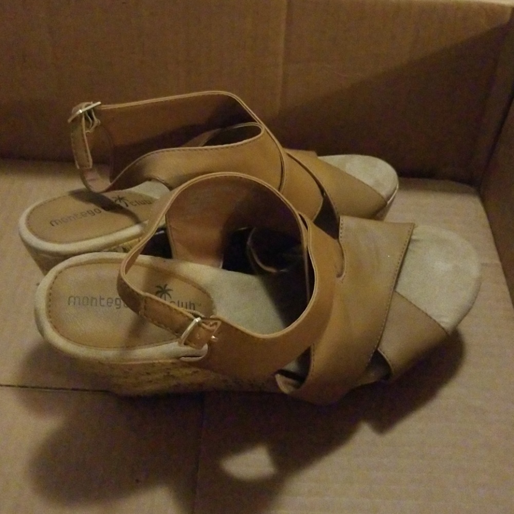 Brown wedges